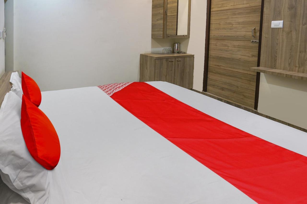 Hotel Oyo Flagship Pawan Park Vellore Esterno foto